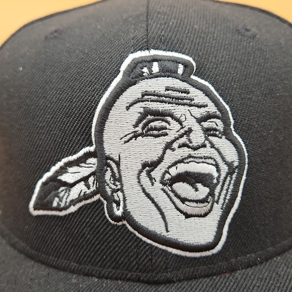 Atlanta Braves Hat Cap New Era Fitted Size 7 1/4 Chief Noc-A-Homa Cooperstown - Picture 3 of 9